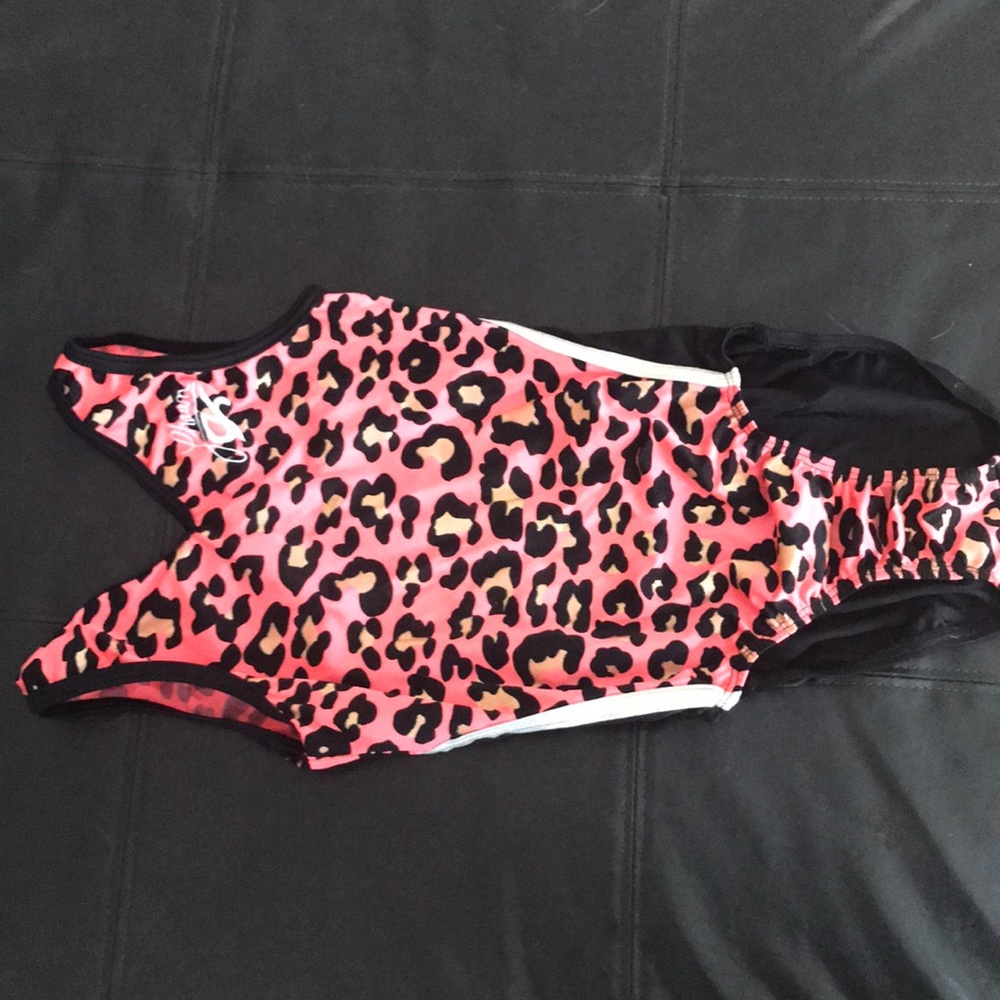 GK leotard